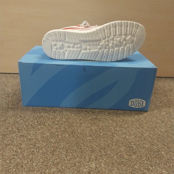 Hey Dude Men's Wally Patriotic Stars and Stripes Shoe - Picture 3 of 3